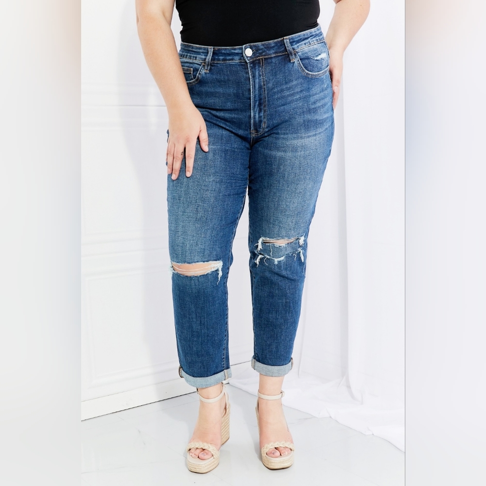 Vervet Distressed Erika Stretch Mom Relaxed Dark Wash Jeans Size 28 - Picture 4 of 16